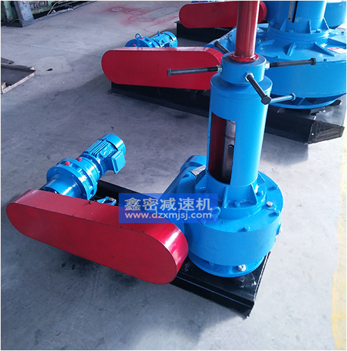 ���Ă���(d��ng)JWZ200�����C(j��)΁݆�p�ٙC(j��)