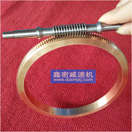 m1�p���̾���΁�U΁݆